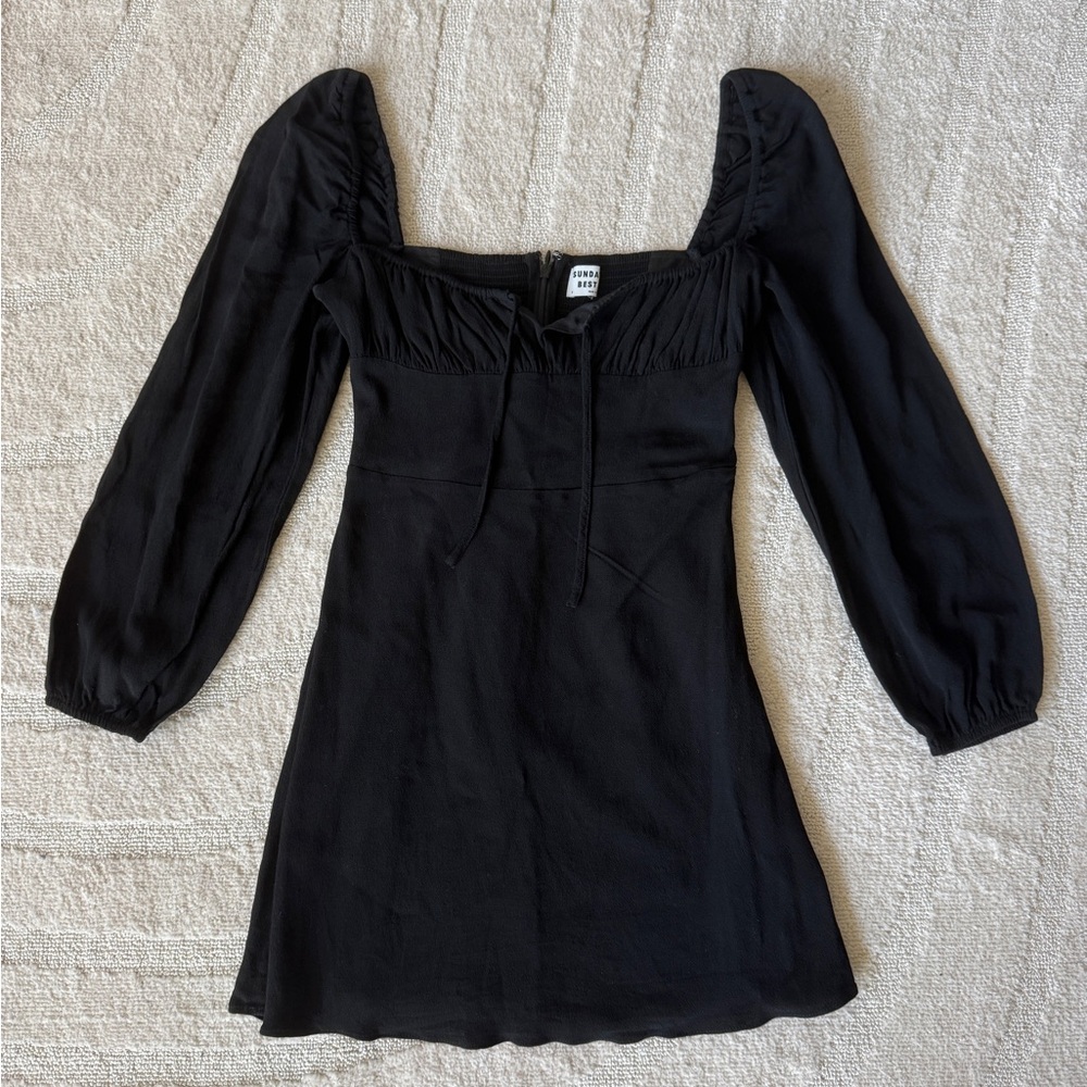 Aritzia Women’s Black Long-Sleeve Square Neck Dress